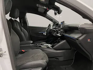 Peugeot 208 1.2 Hybrid 145 GT