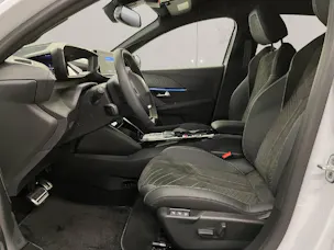 Peugeot 208 1.2 Hybrid 145 GT