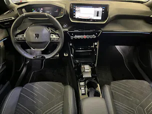 PEUGEOT 2008 1.2 Hybrid 145 GT