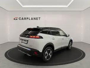 Peugeot 2008 1.2 Hybrid 145 GT