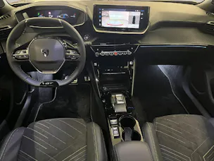 Peugeot 2008 1.2 Hybrid 145 GT
