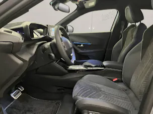 Peugeot 2008 1.2 Hybrid 145 GT