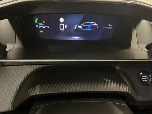 Peugeot 2008 1.2 Hybrid 145 GT