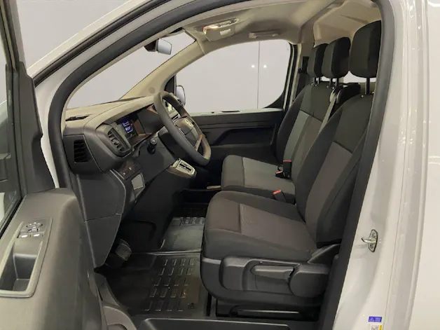 Opel Vivaro Cargo 2.0 D 144 S/S