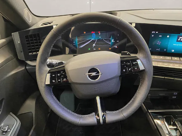 Opel Astra 1.2 T Hybrid GS