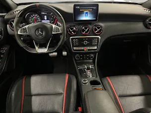 Mercedes-Benz A-Klasse W176 A 45 AMG 4m