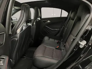 Mercedes-Benz A-Klasse W176 A 45 AMG 4m