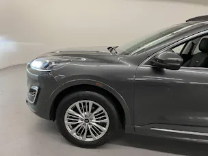 Ford Kuga 2.5 Hybrid Vignale 4x4