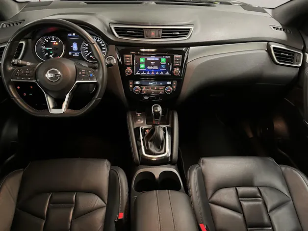 NISSAN Qashqai 1.7 dCi Tekna+ 4x4