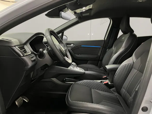 RENAULT Captur 1.3 TCe 160 esprit Alpine EDC