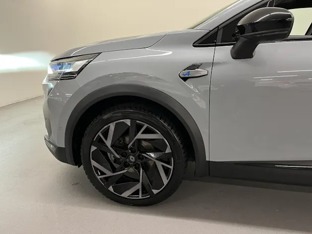 RENAULT Captur 1.3 TCe 160 esprit Alpine EDC