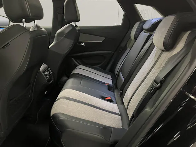 PEUGEOT 3008 1.6 Plug-in Hybrid4 GT Pack