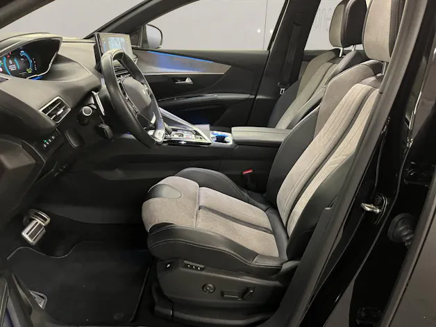 PEUGEOT 3008 1.6 Plug-in Hybrid4 GT Pack