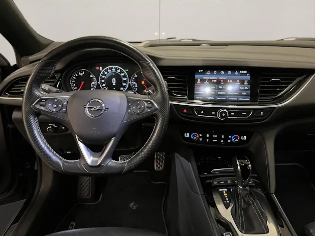 OPEL Insignia Sports Tourer 2.0 T GSi AWD