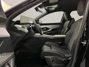 PEUGEOT 3008 1.2 Hybrid Allure Premium