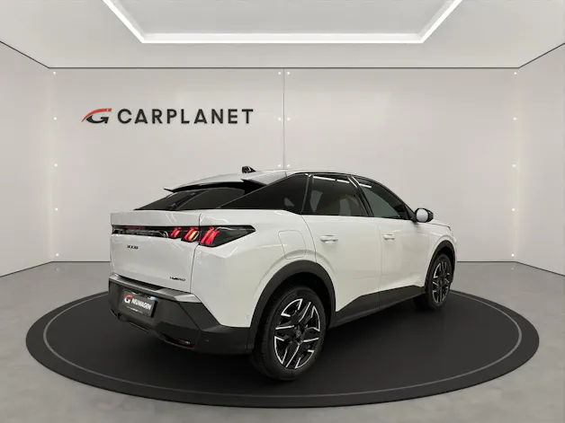 PEUGEOT 3008 1.2 Hybrid Allure Premium