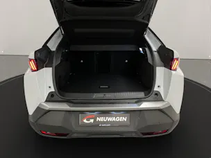 PEUGEOT 3008 1.2 Hybrid Allure Premium