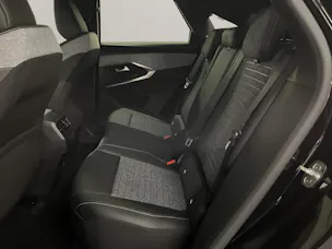 PEUGEOT 3008 1.2 Hybrid Allure Premium