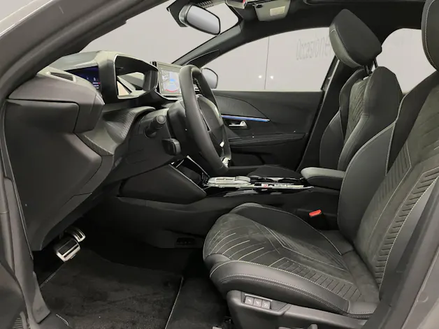 Peugeot 208 e-GT