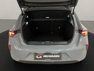 Opel Astra 1.2 T Hybrid Edition