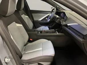 Opel Astra 1.2 T Hybrid Edition