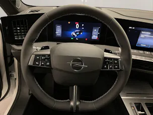 OPEL Astra Sports Tourer 1.2 T Hybrid Edition