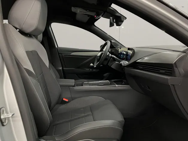 OPEL Astra Sports Tourer 1.2 T Hybrid Ultimate