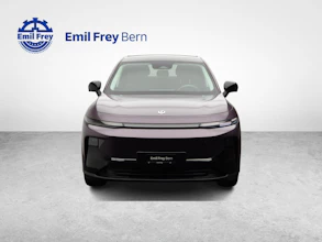 https://vehicle.imgix.net/4394111/56e161a5-4b87-4ad1-bcca-985d97f4c147.jpg