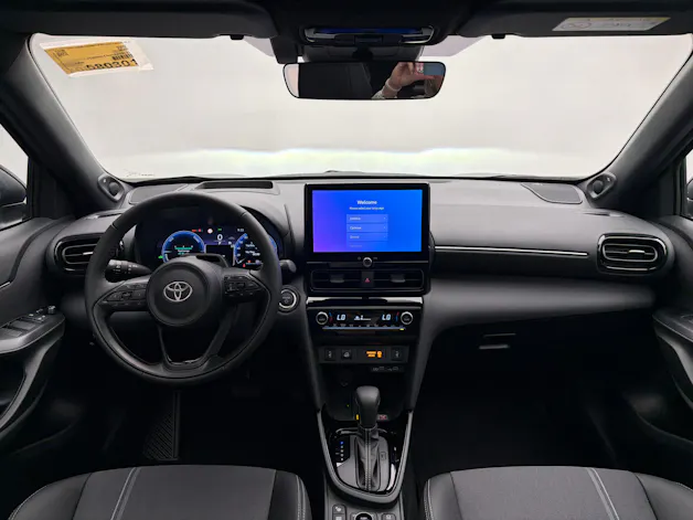 Toyota Yaris Cross 1.5 VVT-i HSD Premium AWD-i