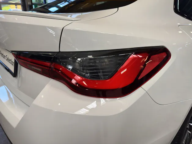 BMW i4 M50