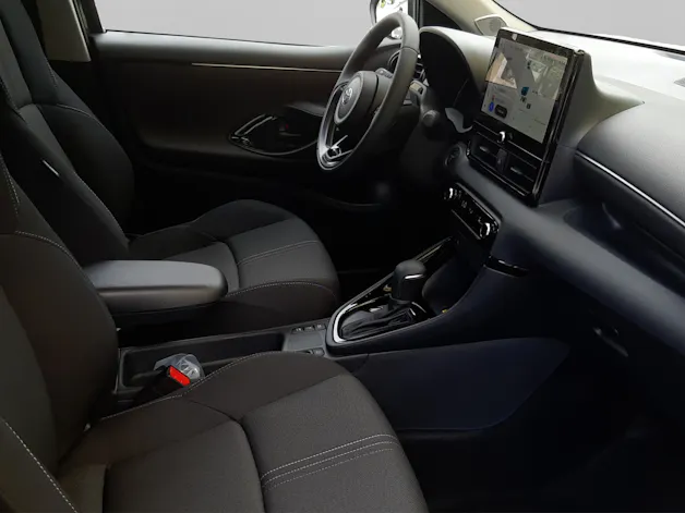 Toyota Yaris 1.5 VVT-i HSD Trend