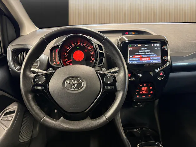 Toyota Aygo 1.0 VVT-i x-wave
