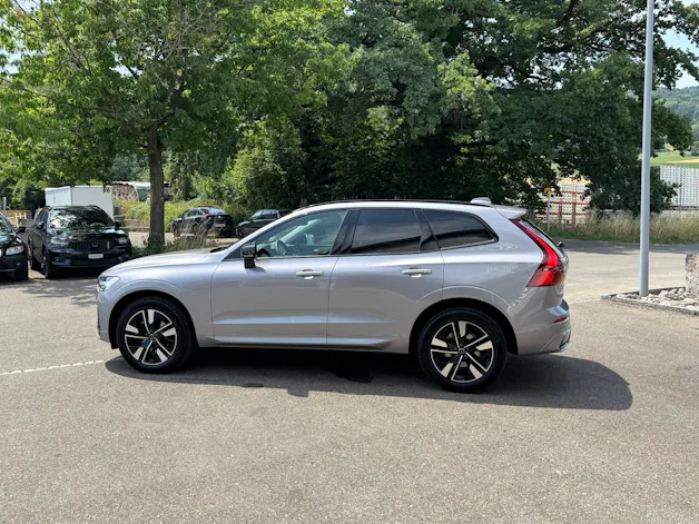 Volvo XC60 2.0 B5 MH Plus Dark AWD