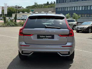 Volvo XC60 2.0 B5 MH Plus Dark AWD