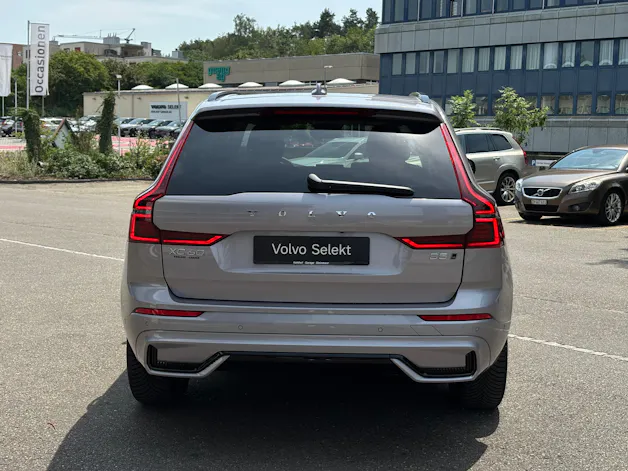 Volvo XC60 2.0 B5 MH Plus Dark AWD