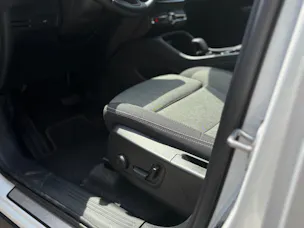 Volvo XC40 2.0 B4 MH Plus Dark