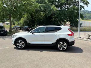 Volvo XC40 2.0 B4 MH Plus Dark