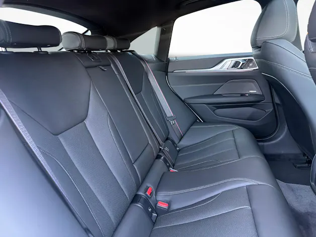 BMW i4 M60