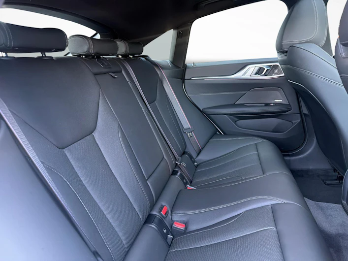 Fahrzeugbild BMW i4