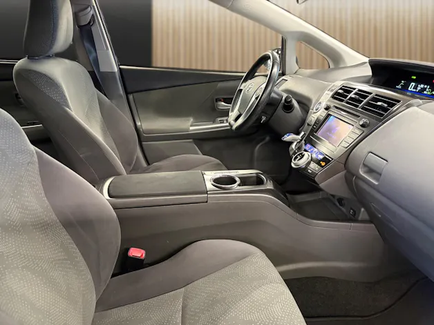 Toyota Prius+ Wagon 1.8 VVTi HSD Sol