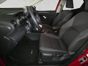 Toyota Yaris 1.5 VVT-i HSD Trend