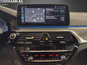 BMW 530e xDrive Touring M SPORT