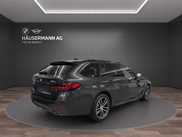 BMW 530e xDrive Touring M SPORT