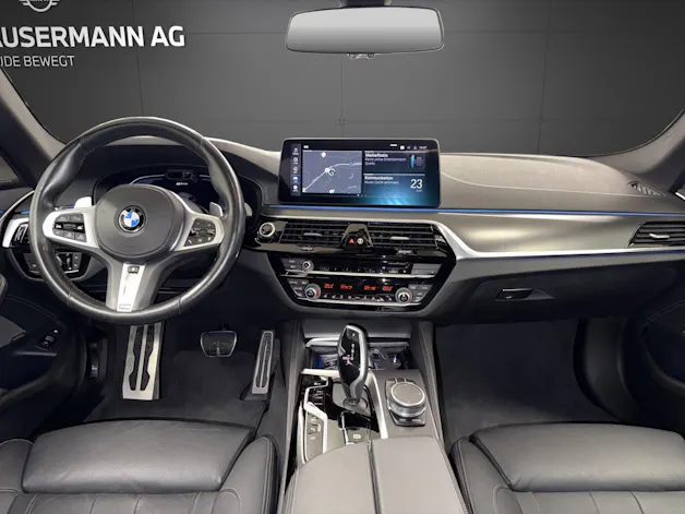 BMW 530e xDrive Touring M SPORT