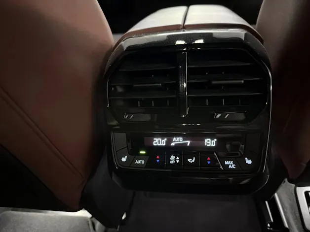 BMW iX xDrive50