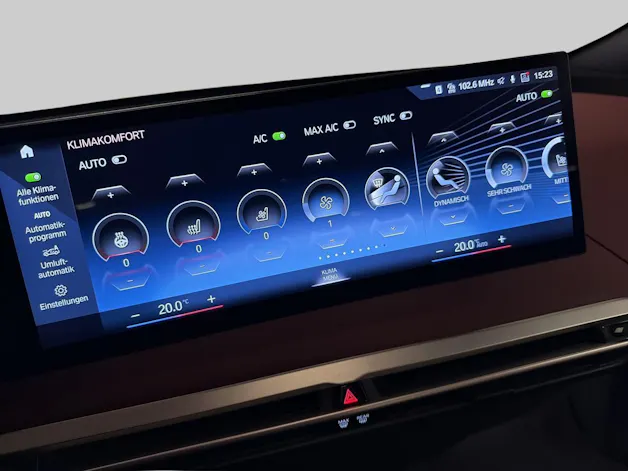 BMW iX xDrive50