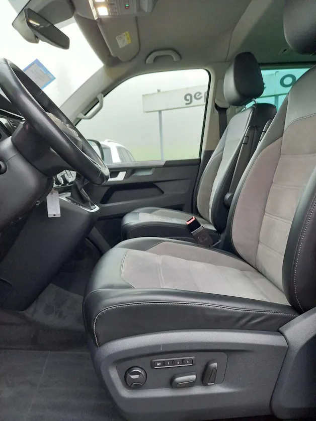 VW T6.1 Multivan 2.0 TDI 199 Highline DSG 4m