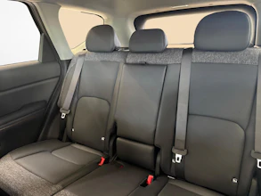 https://vehicle.imgix.net/4394390/7fd7673b-01e6-494f-9b7f-42cc39f971c7.jpg