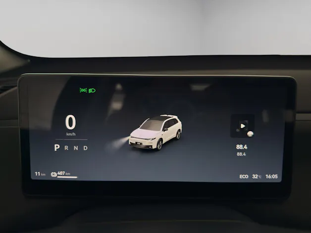 Leapmotor C10 EV AWD