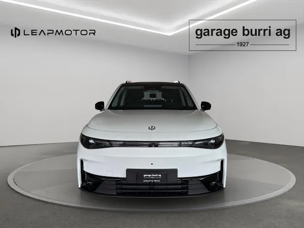 Leapmotor C10 EV AWD